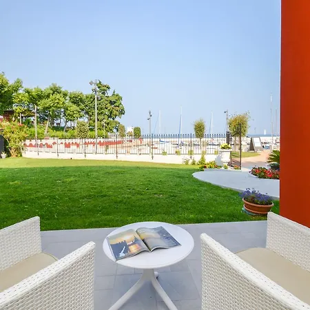 Hotel Garuti