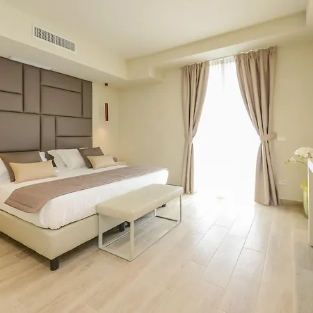 Otel Garuti
