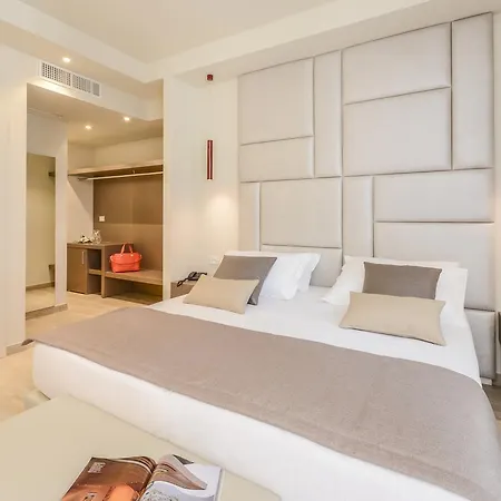 Garuti Otel 4*
