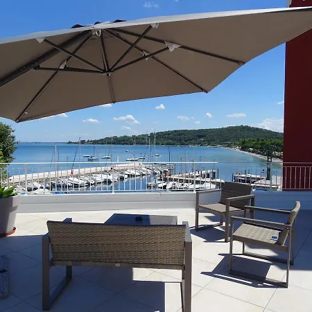 Otel Garuti 4*